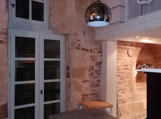 A Deux Pas Apartment Bergerac