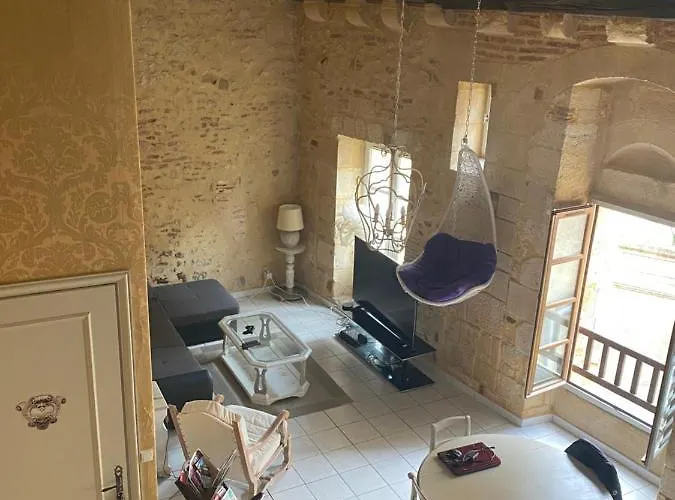 A Deux Pas Apartment Bergerac